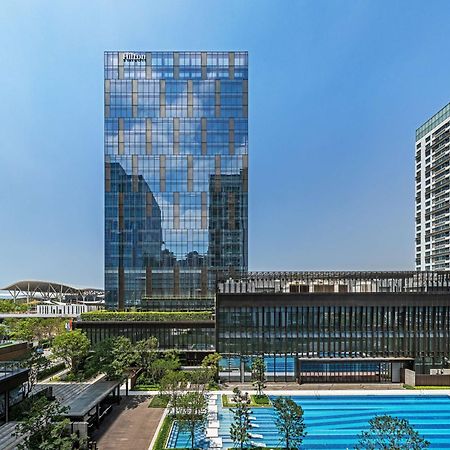 Hilton Shenzhen World Exhibition & Convention Center - Only 5 Minutes' Walk To Wecc Exterior foto