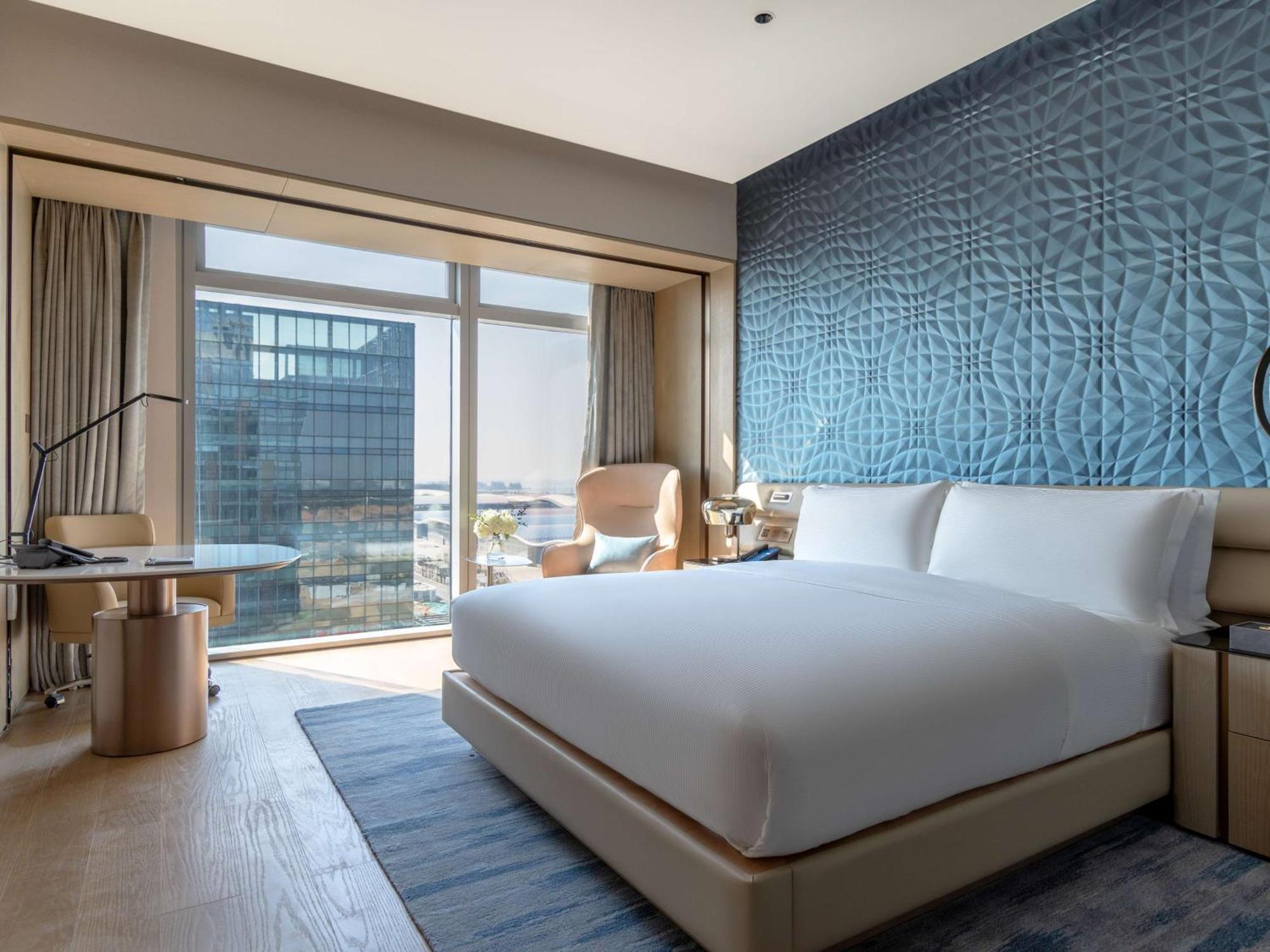Hilton Shenzhen World Exhibition & Convention Center - Only 5 Minutes' Walk To Wecc Exterior foto